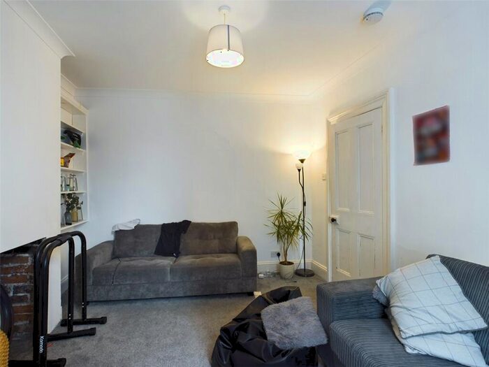 6 Bedroom Terraced House To Rent In Elm Grove, Brighton, BN2