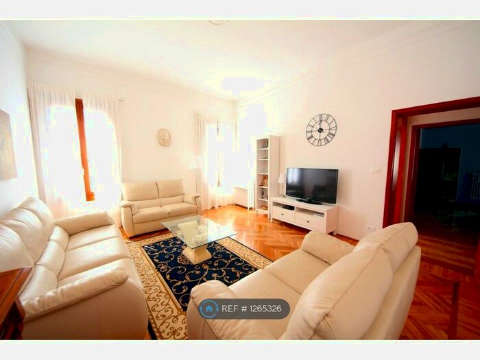 4 Bedroom Detached House To Rent In Queens Drive, Stoneycroft, Liverpool L13