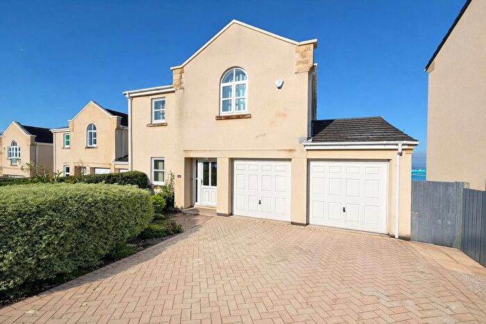 4 Bedroom Detached House For Sale In Charlcombe Rise, Portishead, BS20