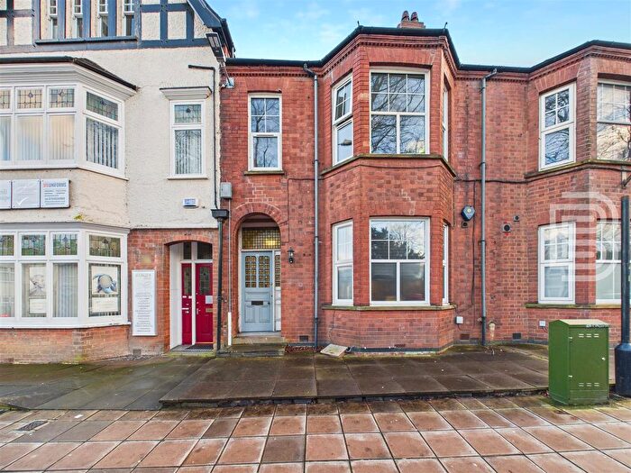 4 Bedroom Terraced House For Sale In Regent Street, Rugby, CV21