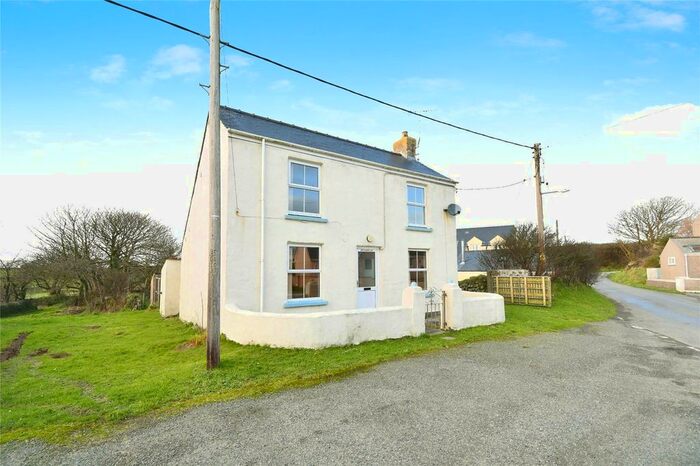 2 Bedroom Detached House For Sale In Treffynnon, Haverfordwest, SA62