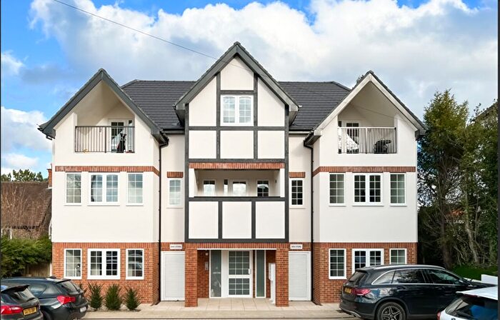 2 Bedroom Flat To Rent In Hartley Old Road, Purley, CR8