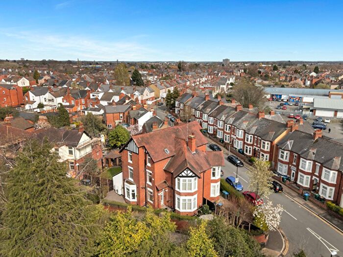 5 Bedroom Semi Detached House For Sale In Brays Lane, Coventry, CV2