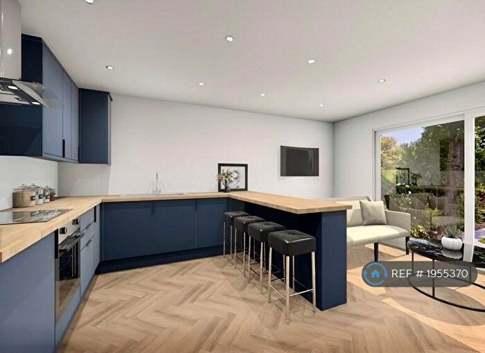 4 Bedroom Semi-Detached House To Rent In Radbourne Street, Derby, DE22