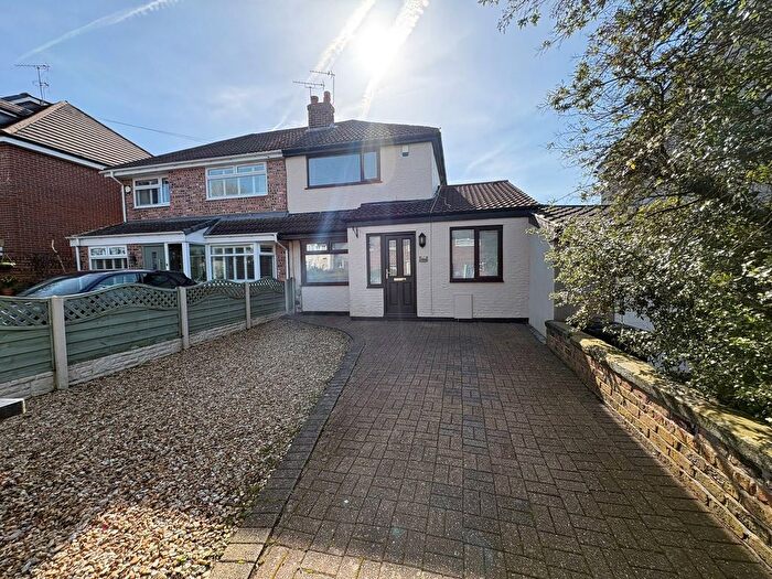 2 Bedroom Semi Detached House For Sale In Liverpool Road, Lydiate, L31