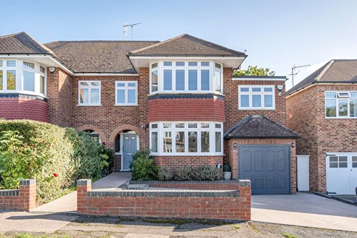 4 Bedroom Semi-Detached House For Sale In Old Park Road South, Enfield, EN2