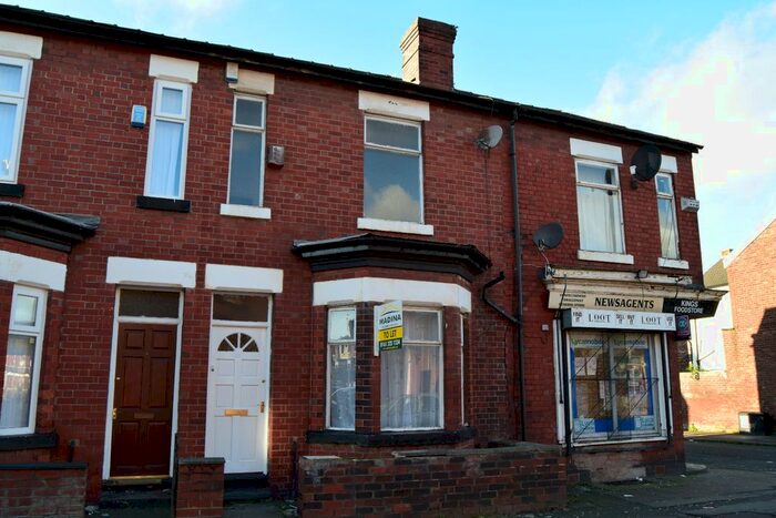 3 Bedroom Terraced House To Rent In Jetson Street, Abbey Hey, Manchester, M18