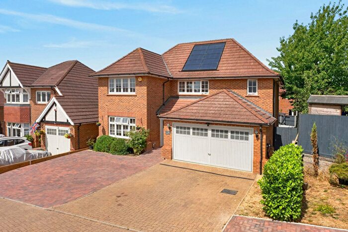 4 Bedroom Detached House For Sale In Manor Road, Barton Seagrave, NN15