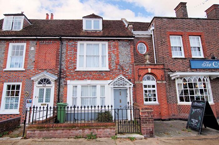 3 Bedroom Terraced House For Sale In Castle Street, Portchester, PO16