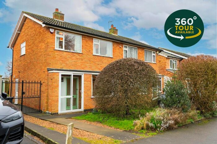 3 Bedroom Semi-Detached House To Rent In Coombe Rise, Oadby, Leicester, LE2