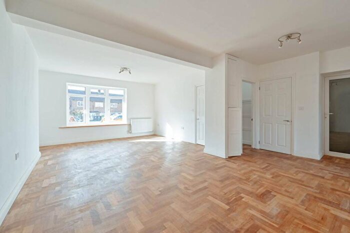 4 Bedroom Terraced House To Rent In Bennetts End, , Hemel Hempstead, HP3