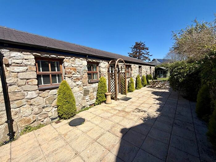 2 Bedroom Detached House For Sale In Church Street, Beaumaris, LL58