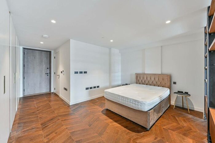 Studio To Rent In Circus Road East, Wandsworth, London, SW11