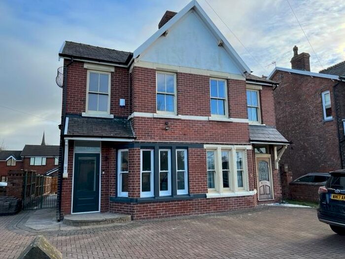 3 Bedroom Semi-Detached House To Rent In Station Road, Parbold WN8