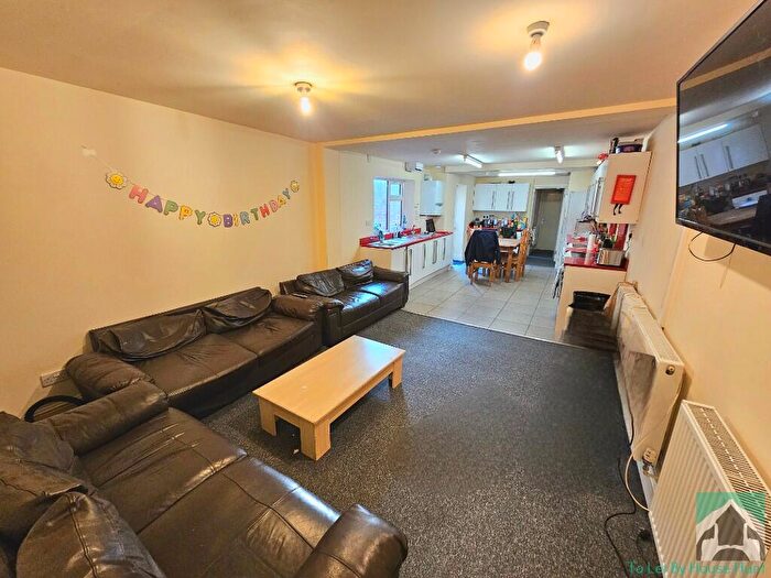 9 Bedroom Terraced House To Rent In Rookery Road, Birmingham, B29