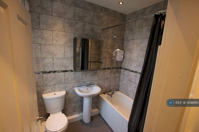 2 Bedroom Terraced House To Rent In Cheadle Avenue, Liverpool, L13