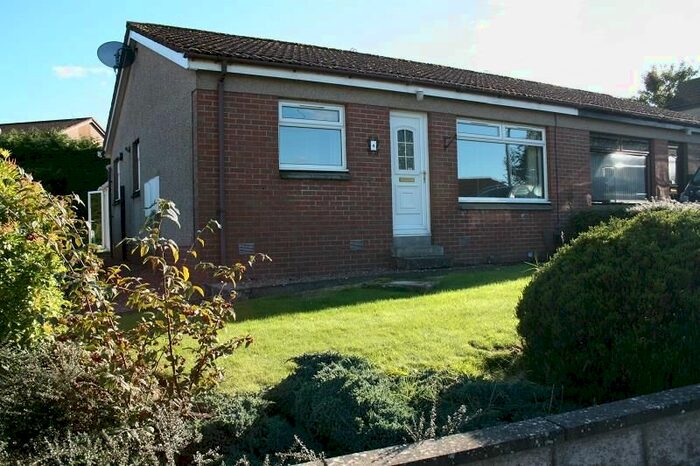 3 Bedroom Semi-Detached Bungalow To Rent In Inchcape Place, Broughty Ferry, Dundee, DD5