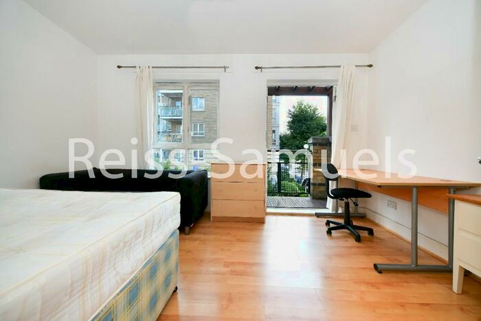 5 Bedroom Terraced House To Rent In Ferry Street, London, E14