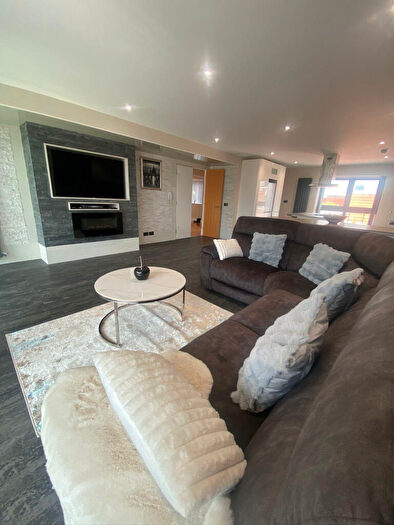 3 Bedroom Flat To Rent In King Edwards Wharf, Sheepcote Street, Birmingham, West Midlands, B16