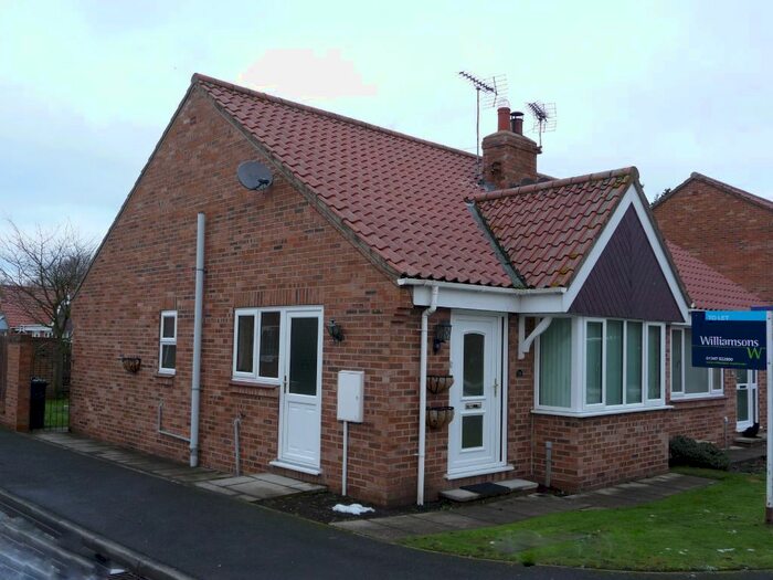 2 Bedroom Semi-Detached Bungalow To Rent In 36 Moorfields, West Moor Lane, Raskelf YO61