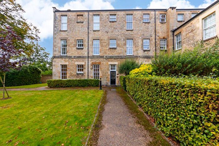 2 Bedroom Apartment To Rent In Mandelbrote Drive, Littlemore, OX4