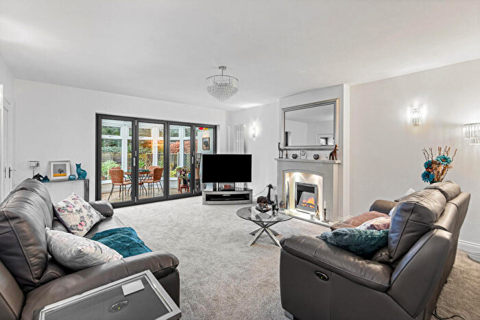 3 Bedroom Bungalow For Sale In Walton Close, Kirby Muxloe, LE9