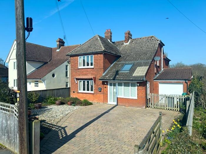 4 Bedroom Detached House For Sale In Links Avenue, Felixstowe, IP11