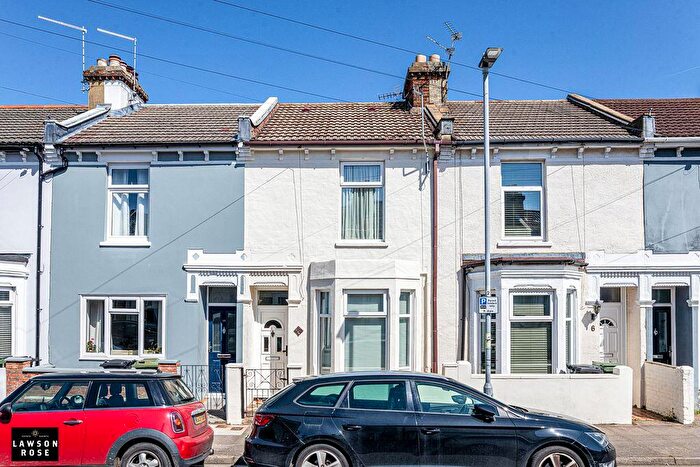 2 Bedroom Terraced House For Sale In Hunter Road, Southsea, PO4