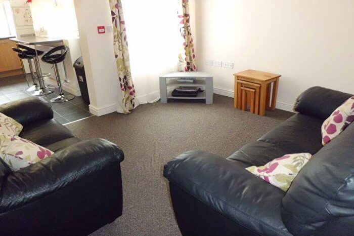5 Bedroom Terraced House To Rent In Teignmouth Road, Birmingham, B29