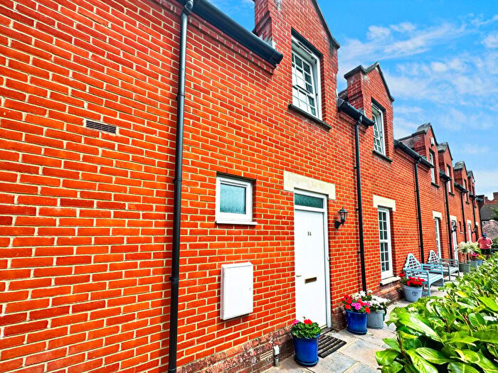 3 Bedroom Terraced House For Sale In Whielden Street, Amersham, HP7
