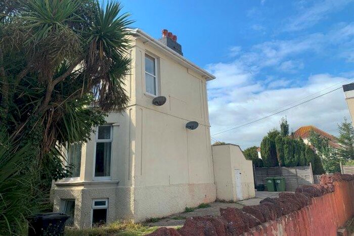 1 Bedroom Flat To Rent In Elmsleigh Road, Paignton, TQ4