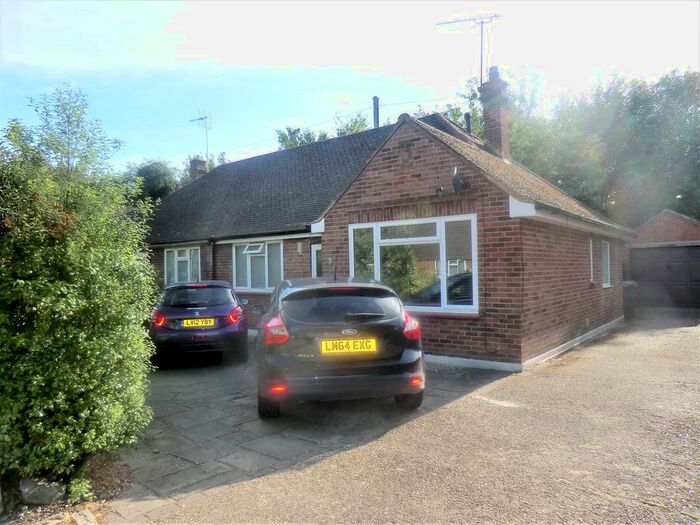 2 Bedroom Semi-Detached Bungalow To Rent In Mile House Close, St Albans, AL1