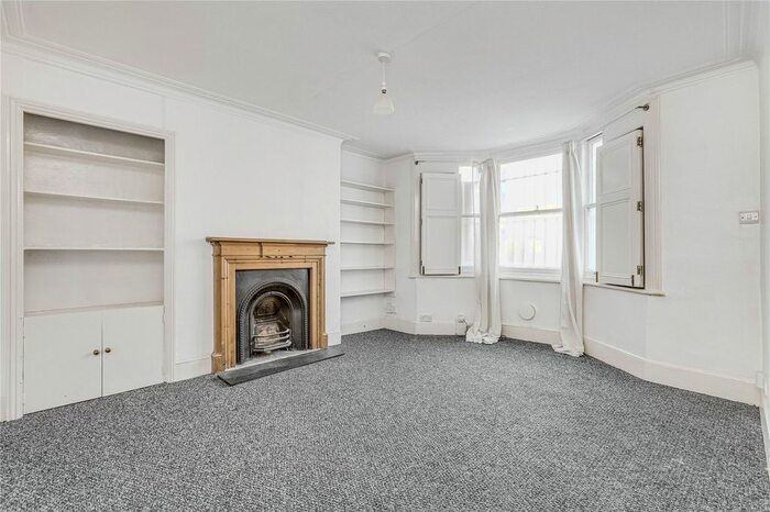 1 Bedroom Flat To Rent In Union Road, Little Portugal, SW4