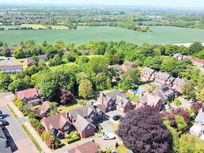 5 Bedroom Detached House For Sale In Fleming Road, Wendover, HP22