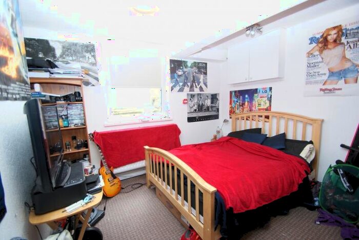 6 Bedroom Terraced House To Rent In Delph Mount, Woodhouse, Leeds, LS6