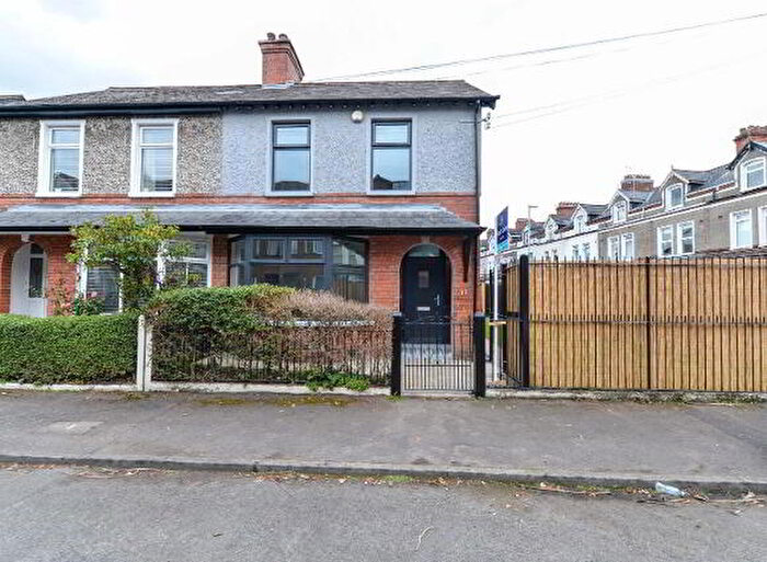 3 Bedroom Semi-Detached House For Sale In Kerrsland Drive, Belfast, BT5