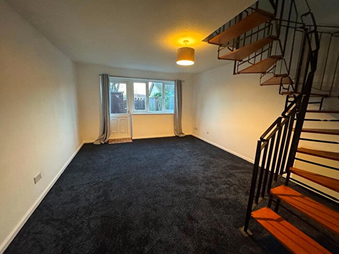 2 Bedroom End Of Terrace House To Rent In Somerville, Werrington, Peterborough, PE4