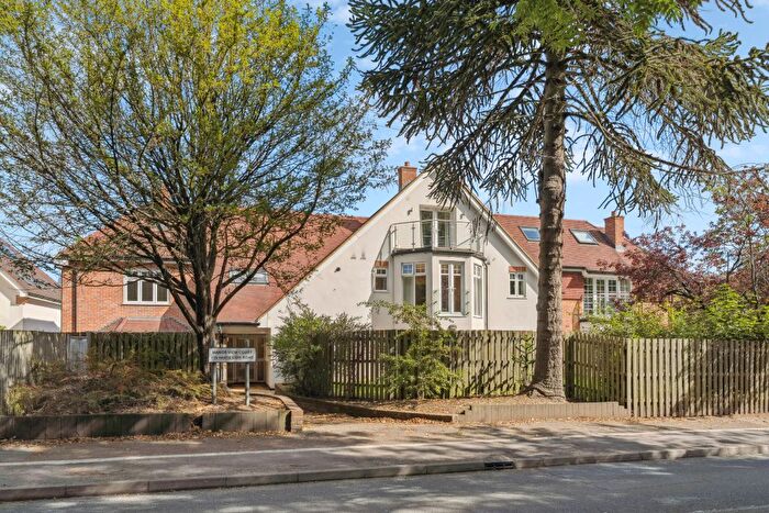 2 Bedroom Flat For Sale In Manor View Court, White Lion Road, Little Chalfont, HP7