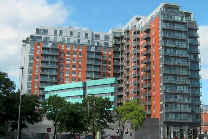 2 Bedroom Flat To Rent In Wellington Street, Leeds, LS1