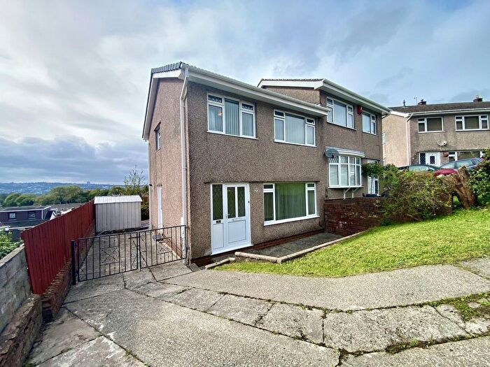 3 Bedroom Semi-Detached House For Sale In Heol Cae Rhosyn, Birchgrove, Swansea, City And County Of Swansea., SA7