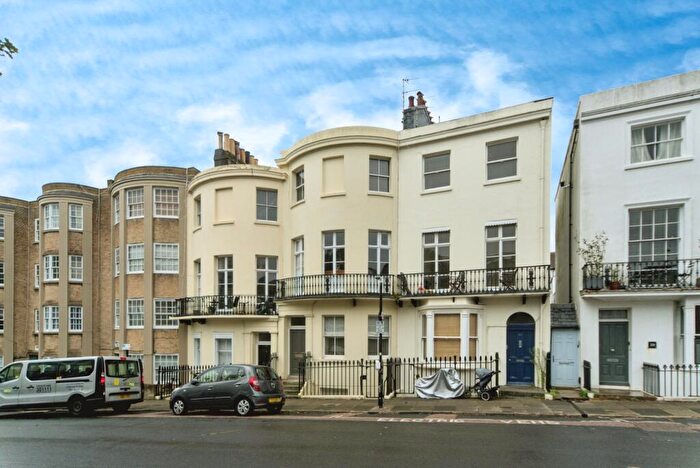 1 Bedroom Flat For Sale In Chichester Place, Brighton, East Sussex, BN2