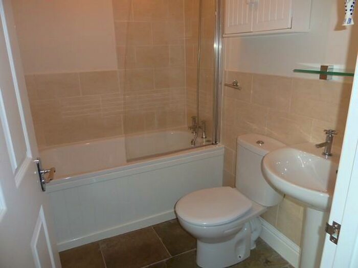 1 Bedroom Flat To Rent In North Street, Emsworth, PO10
