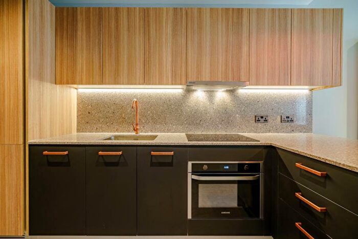 Apartment To Rent In Beton, Wembley Park, HA9