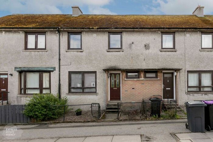 2 Bedroom Terraced House For Sale In Sheddocksley Drive, Aberdeen, AB16