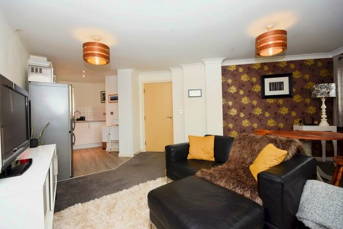 1 Bedroom Flat To Rent In Cavell Drive, Bishops Stortford, CM23