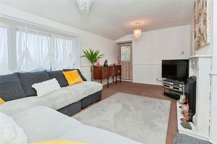 1 Bedroom Flat For Sale In Kinley Road, Leicestershire, LE4