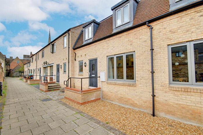 2 Bedroom Terraced House For Sale In St Legers Mews, St Ives, PE27
