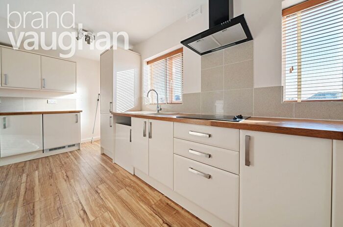 3 Bedroom End Of Terrace House To Rent In Cowfold Road, Brighton, East Sussex, BN2