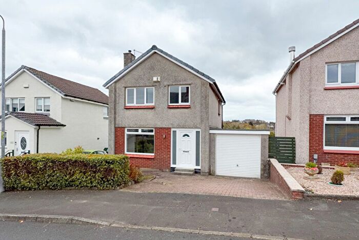 3 Bedroom Detached House For Sale In Braehead Crescent, Hardgate, G81