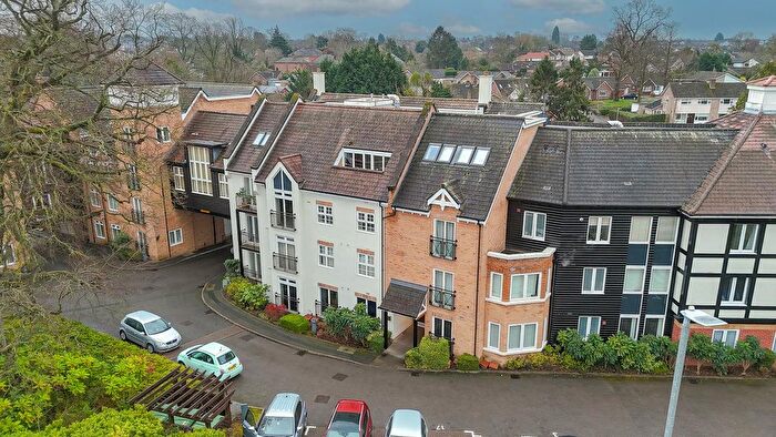 2 Bedroom Flat For Sale In Hermitage Court, Honeywell Close, Oadby, Leicester, LE2